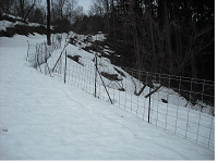 新潟県で施工したイノシシ柵アグリフェンス（獣害防止柵）積雪時